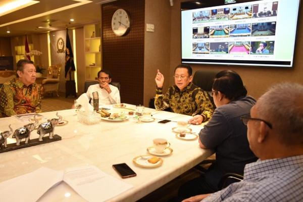 Ketua DPR RI Bambang Soesatyo memastikan masih terbuka ruang penyempurnaan terhadap pasal-pasal penghinaan agama dalam RUU KUHP. Mengingat pembahasan RUU KUHP antara DPR RI dengan pemerintah masih terus berjalan di tahap akhir.