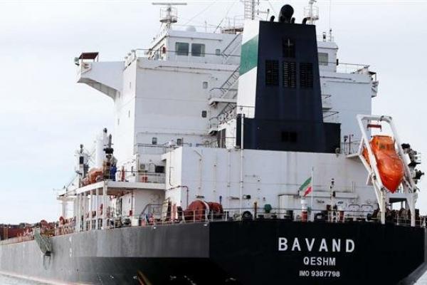 Kapal itu tiba di Venezuela dan memuat minyak mentah tanpa mengirimkan lokasinya