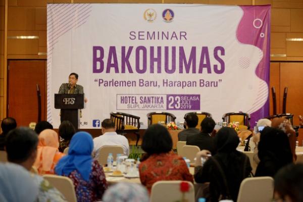 Wakil Ketua DPR RI Utut Adianto menilai, seringnya humas antar kementerian dan lembaga saling berkoordinasi, nantinya akan tercipta pendekatan yang saling memahami, terutama tentang tugas-tugas Anggota Dewan.