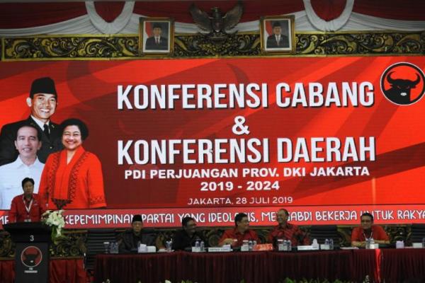Konferda yang dihadiri 6 Ketua DPP Partai menetapkan Ady Widjaja tetap sebagai Ketua DPD PDIP DKI Jakarta.