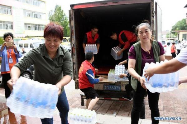 Sekitar 2 juta orang di provinsi Zhejiang, Jiangsu, Shandong, Anhui, Fujian, Hebei, Liaoning, dan Jilin serta kota Shanghai telah dievakuasi.