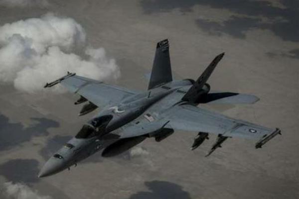 Jika melanggar, sistem pertahanan udara Irak akan menyerang pesawat tersebut.