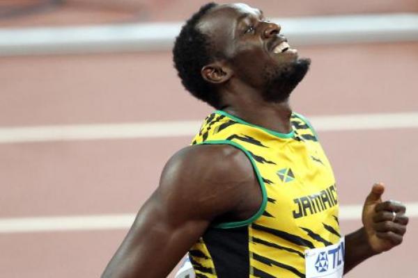 Sprinter nomor satu dunia, Usain Bolt, baru saja dikaruniai dua anak laki-laki kembar. Keduanya diberi nama Thunder Bolt dan Saint Leo Bolt.