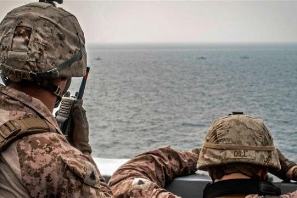 Media Iran mengklaim angkatan laut IRGC menyita kapal karena mencemari Teluk dengan bahan kimia. 