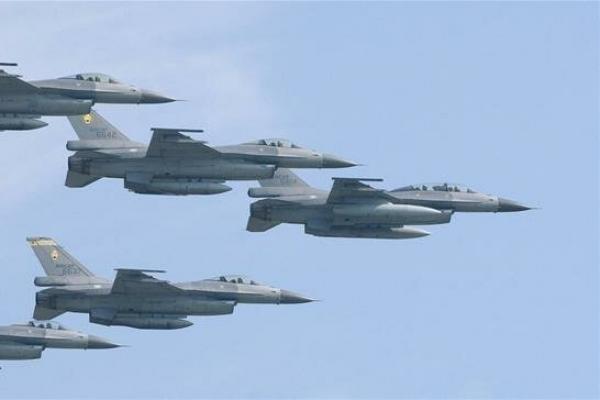 AS menyetujui transfer 66 pesawat tempur F-16 buatan Lockheed Martin ke Taiwan dalam kesepakatan USD8 miliar.