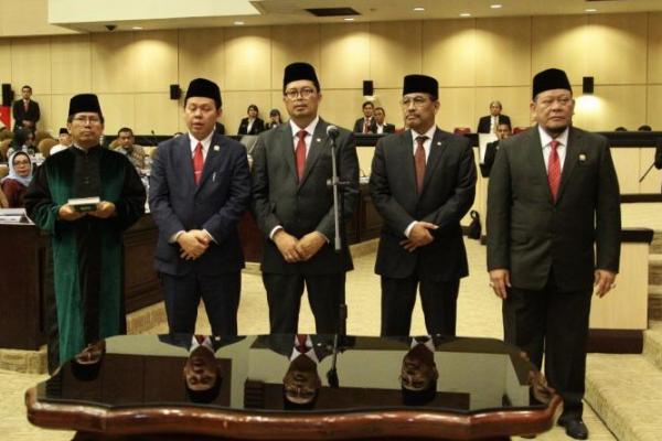 La Nyalla Mahmud Mattalitti terpilih menjadi Ketua DPD RI periode 2019-2024. Setelah dilakukan voting dengan mendapatkan 47 suara sah dari 134 suara yang hadir, di Gedung Nusantara V Komplek Parlemen Senayan Jakarta, Selasa, 1 Oktober 2019.