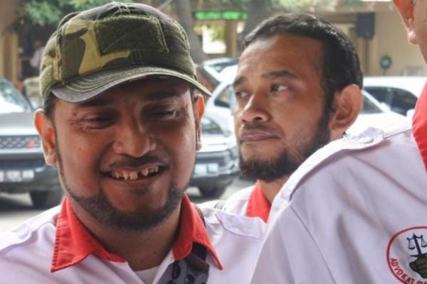 Giliran Novel Bamukmin yang datang ke Polda Metro Jaya untuk jalani pemeriksaan sebagai saksi kasus Ninoy Karundeng.