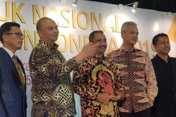 Bersama pak Jokowi, pariwisata akan jadi sektor prioritas unggulan.