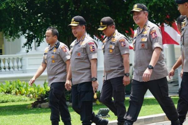 Kapolri Jenderal Tito Karnavian tiba di Istana Negara. Mungkinkah akan menjabat Menteri?
