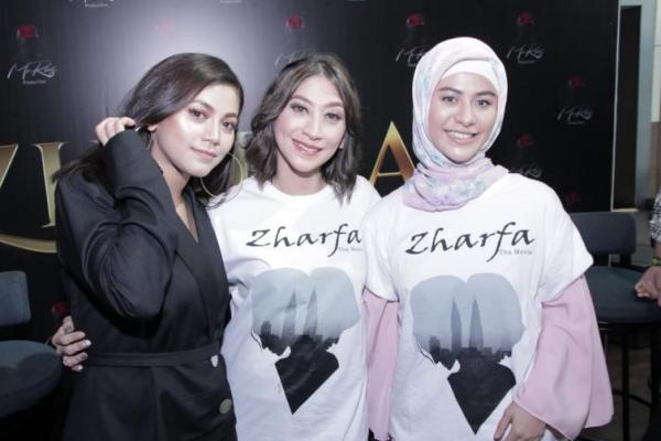 Film hasil kerjasama Indonesia dan Malaysia berjudul Zharfa akan membawa penonton larut dengan skenarionya.
