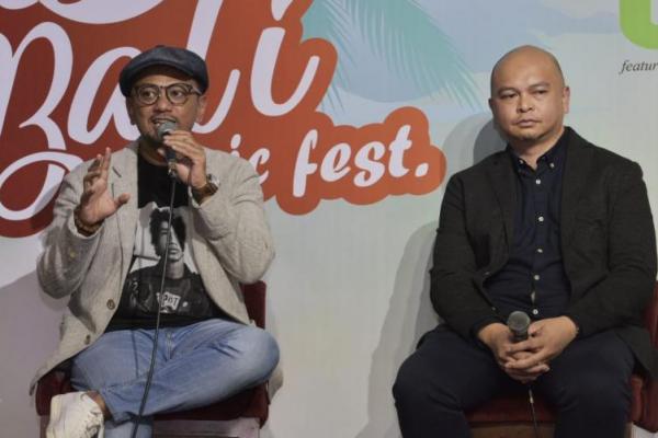 Grup band raggae legendaris dunia UB40 dipastikan akan meramaikan Sunset Bali Music Festival 2019.