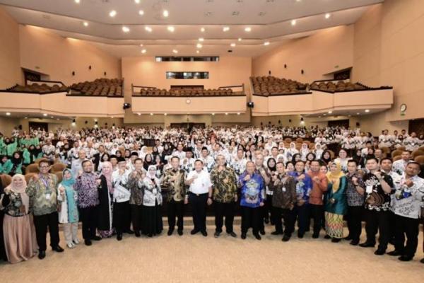 Ketua MPR RI Bambang Soesatyo mengingatkan para pendidik (guru) dan peserta didik (generasi muda) bahwa pola kerja secara global telah berubah drastis