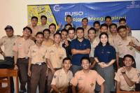Fuso Belajar & Mengispirasi Sasar 14 SMK di Indonesia