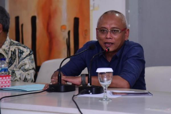 Wakil Ketua Komisi II DPR RI Arif Wibowo menyatakan, Kota Surakarta siap untuk melaksanakan Pilkada pada tahun 2020 mendatang. Hal itu terungkap dalam pertemuan Wali Kota Surakarta, Komisi Pemilihan Umum Daerah (KPUD) dan Bawaslu Surakarta.