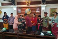 LPSK Serahkan Bantuan Psikososial Kepada Ahli Waris Korban KDRT Bali