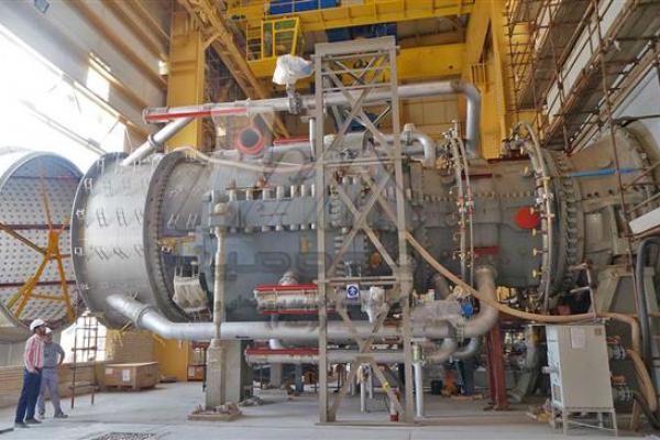 Siemens dan Mapna sedang mengerjakan turbin kelas-F di delapan lokasi utama di Iran, sebuah proyek yang katanya bernilai sekitar EUR2,2 miliar.
