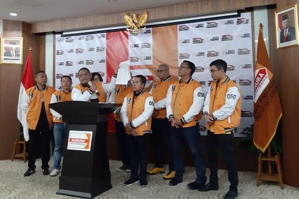 Partai Hanura kembali mengusung Oesman Sapta Odang (OSO) sebagai Ketua Umum pada Musyawarah Nasional (Munas) yang akan digelar di Hotel Sultan, Jakarta, pada 17-19 Desember 2019.