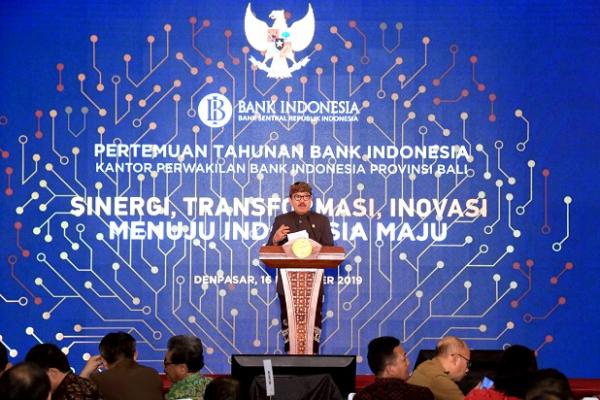 Wakil Gubernur Bali Tjokorda Oka Artha Ardana Sukawati optimis di Tahun 2020, tingkat inflasi akan tetap terkendali meskipun tantangan dalam bidang ekonomi kedepannya semakin kompleks.