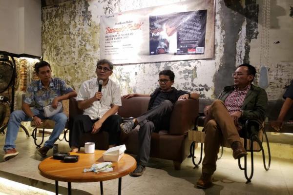 Sosiolog dari Universitas Gadjah Mada (UGM) Ari Sudjito mengatakan Kalangan muda di Indonesia bisa menjadi subjek-subjek baru dalam politik untuk memperbaharui gagasan kebangsaan dan menjadi pilihan alternatif dari oligarki yang saat ini mendominasi.