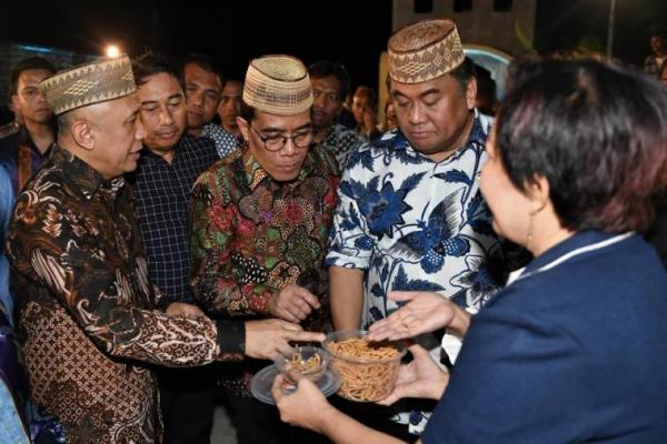 Menteri Koperasi dan UKM Teten Masduki mengatakan Provinsi Gorontalo memiliki kekayaan laut yang sangat melimpah, termasuk di dalamnya potensi perikanan