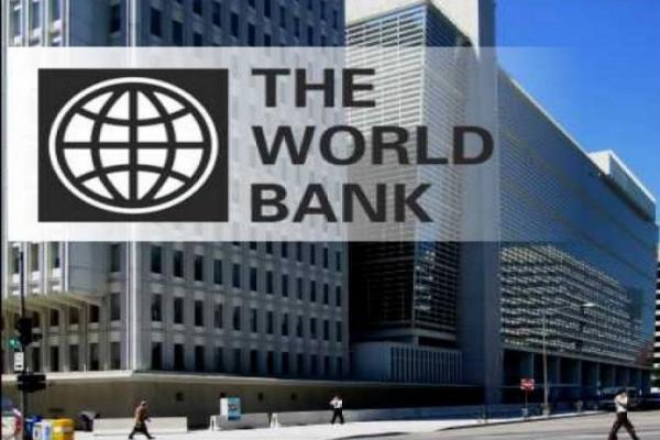 Bank Dunia mengatakan mereka yang hidup dalam kemiskinan di Asia Selatan dapat memperoleh penyakit itu dan kehilangan pekerjaan mereka