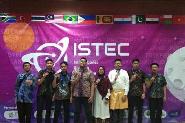 ISTEC adalah kompetisi penelitian tingkat dunia di bidang sains, teknologi, dan rekayasa