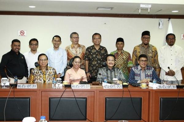 Komite I DPD RI menggelar Rapat Dengar Pendapat Umum (RDPU) dengan sejumlah pakar tata kota dan perencanaan pembangunan dengan agenda membahas rencana pemindahaan Ibu Kota Negara (IKN) baru ke Kalimantan Timur.