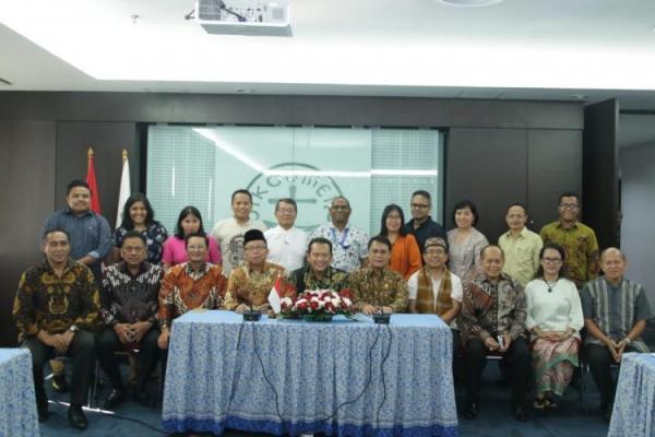 Ketua MPR RI Bambang Soesatyo menilai usulan Persekutuan Gereja-Gereja di Indonesia (PGI) untuk menghadirkan kembali Utusan Golongan sebagai anggota MPR RI
