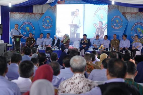 Menteri Kelautan dan Perikanan, Edhy Prabowo meresmikan Balai Riset Perikanan Perairan Umum Daratan di Palembang, Sumatera Selatan,  Ini adalah satu-satunya balai riset perikanan perairan darat di Asia Tenggara
