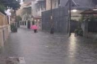Warga RW 07 Klender Masih "Tuntut" Wali Kota Atasi Banjir