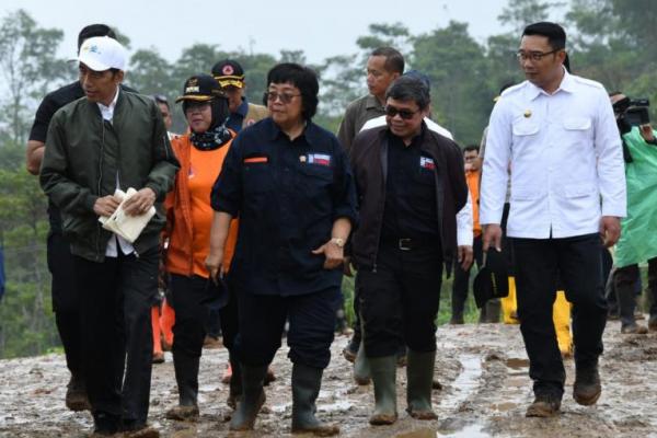 Cuaca buruk yang terjadi di awal tahun 2020 mengakibatkan sejumlah wilayah di Kabupaten Bogor terdampak banjir dan longsor.