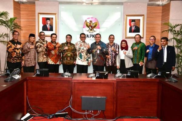 Ketua MPR RI Bambang Soesatyo mengungkapkan MPR RI akan bekerjasama dengan Komisi Pemberantasan Korupsi (KPK) untuk mensosialisasikan Empat Pilar MPR RI