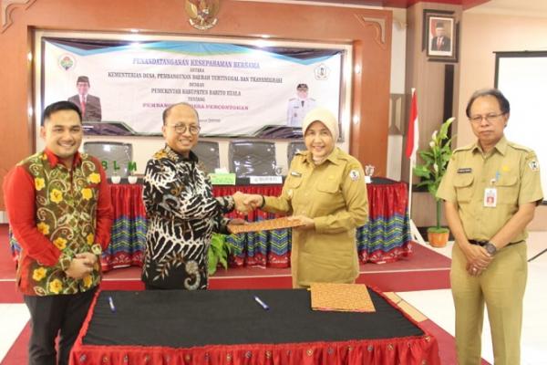 BLM Banjarmasin akan mengembangkan model Pembangunan Desa Percontohan di kawasan perdesaan dan kawasan transmigrasi yang berada di Kabupaten Barito Kuala