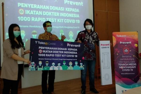 Tokoin menyumbangkan 1.000 alat rapid test virus corona baru (Covid-19) kepada dokter dan tenaga medis, melalui Ikatan Dokter Indonesia (IDI) pada Senin (6/4) kemarin.