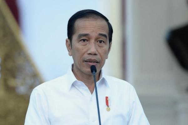 Jokowi mengatakan untuk jumlah turis mancanegara yang datang ke Indonesia penurunannya mencapai lebih dari 80%