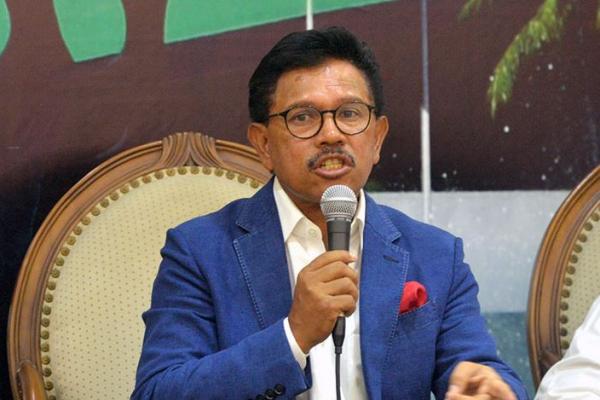 Mantan Menkominfo Johnny G Plate meminta Rp 500 juta per bulan kepada mantan Direktur Utama Bakti Kementerian Komunikasi dan Informatika (BAKTI) Anang Achmad Latif.