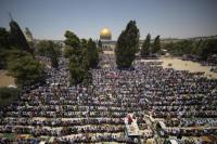 Salat di Masjid Al-Aqsa Kembali Dibolehkan Minggu Depan