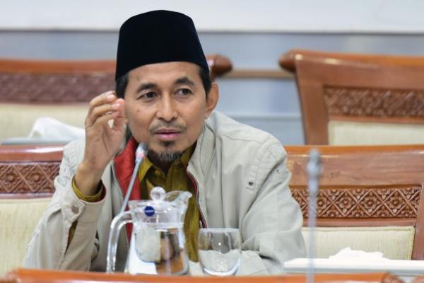 Kalangan dewan meragukan campur tangan Badan Reserse dan Kriminal (Bareskrim) Polri dalam pengusutan kasus penembakan enam laskar Front Pembela Islam (FPI) di KM 50 Tol Jakarta-Cikampek.