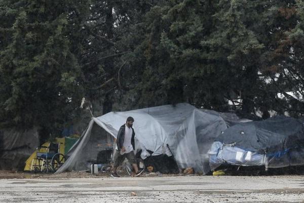 Kementerian Kebijakan Migrasi negara itu berencana untuk mengganti para pengungsi ini dengan para pencari suaka