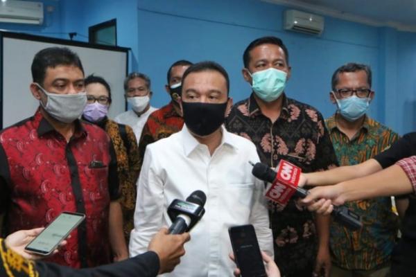 Koordinator Satgas Lawan Covid–19 Sufmi Dasco Ahmad menekankan perlindungan terhadap pekerja jelang tatanan baru atau new normal dengan beraktivitas di tengah pandemi Covid-19.
