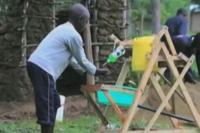 Ciptakan Alat Pencuci Tangan, Bocah Sembilan Tahun Ini Dapat Penghargaan