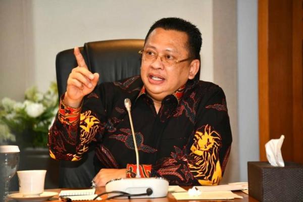 Bambang Soesatyo (Bamsoet) bersyukur di tengah berbagai tantangan yang menerpa demokrasi akibat pandemi Covid-19, tingkat kepercayaan publik terhadap MPR RI terbilang masih tinggi.