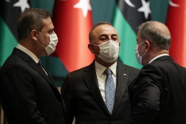 Kepresidenan Turki mengatakan Erdogan dan Presiden Rusia Vladimir Putin membahas Libya melalui telepon pada hari Rabu.