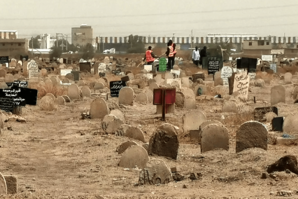 Itu adalah kuburan massal era Bashir kedua yang ditemukan dalam beberapa bulan. 