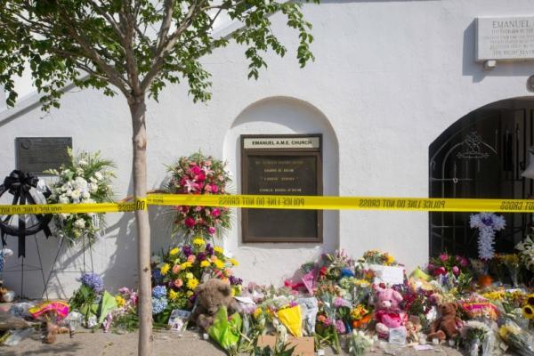 sembilan orang yang terbunuh dalam penembakan 17 Juni di dalam gereja. Dylann Roof, 21, ditangkap sehubungan dengan penembakan itu