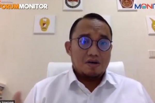 Juru bicara Prabowo Subianto ini menjelaskan, dari total Rp 131 triliun anggaran Kemhan di tahun 2023, hanya Rp 30 triliun yang digunakan untuk belanja alutsista. Sisanya digunakan untuk kesejahteraan prajurit, rumah sakit tentara, bahkan untuk pendidikan. 