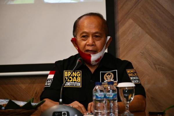 Syarief Hasan juga mengaku heran karena pembangunan food estate di Kalimantan Tengah malah yang dijadikan leading sector Kementerian Pertahanan, bukan Kementerian Pertanian.