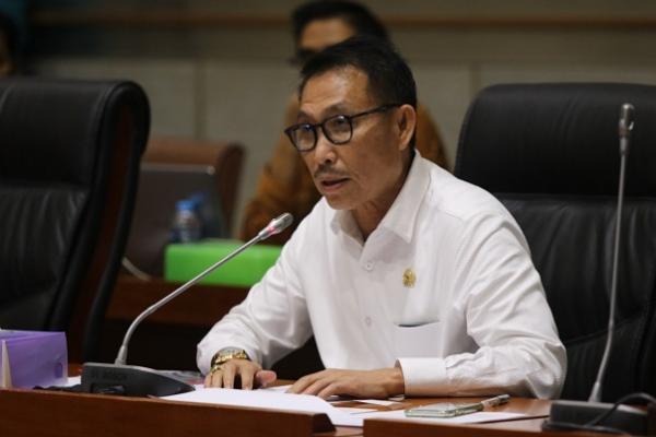 Ketua Komisi III DPR, Herman Herry berjanji akan memperjuangkan pengadaan mobil pemusnah narkoba sebagaimana disampaikan Kapolri Jenderal Polisi Idham Azis.