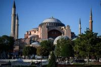 Turki "Kesal" Hagia Sophia Jadi Perbincangan Dunia