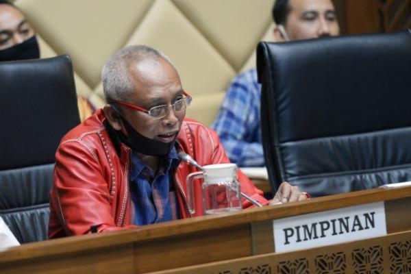 Wakil Ketua Komisi II DPR RI Arief Wibowo menuturkan bahwa dalam pembahasan revisi Undang-Undang (UU) Nomor 7 Tahun 2017 tentang Pemilu akan terus menampung masukan dari para pakar.